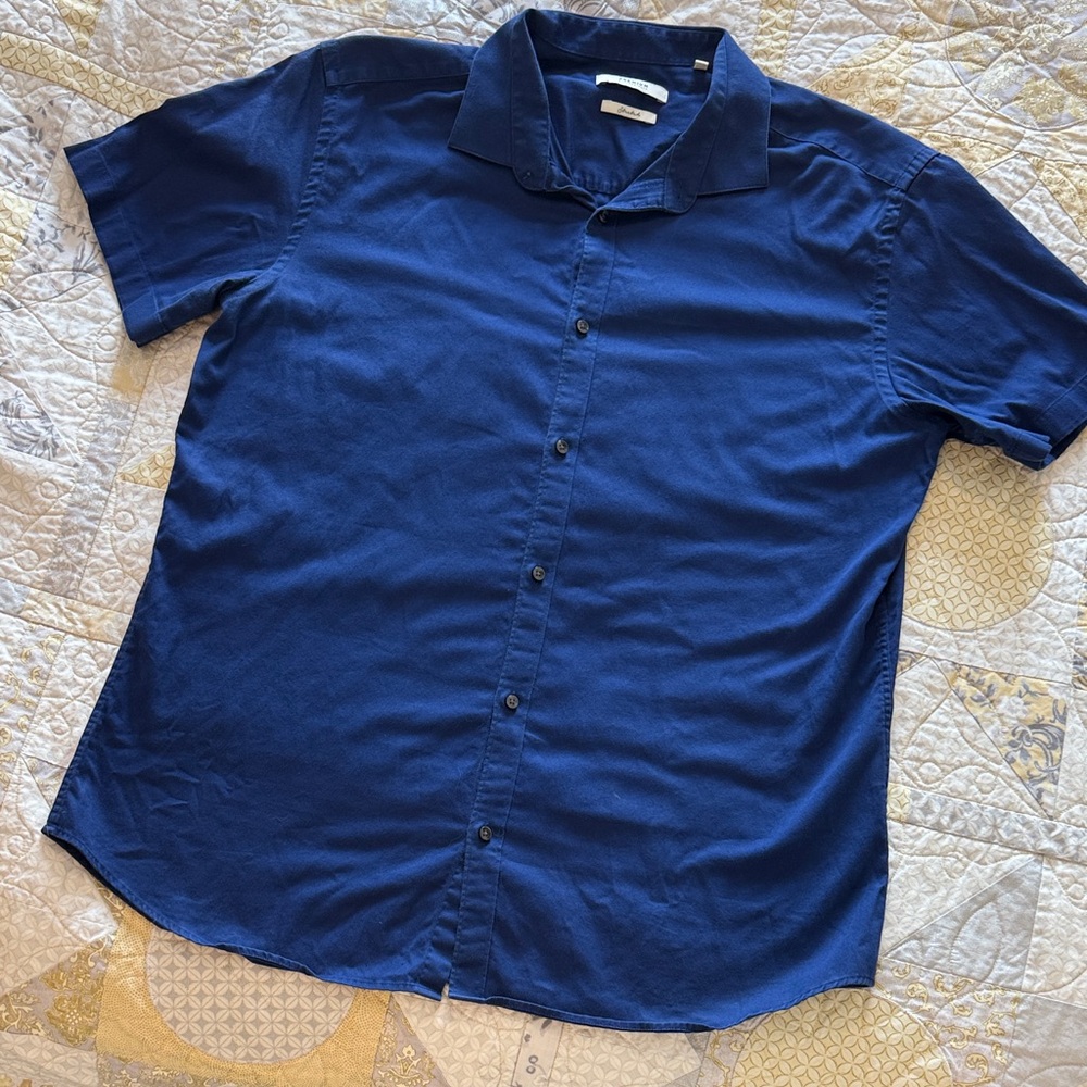 Jack and Jones Men's Blue Short Sleeve Button Down Shirt